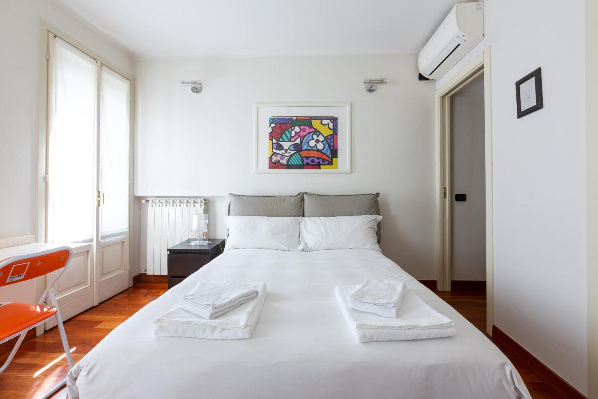 Cosy Two Bedroom Close To Navigli Appartamento Milano