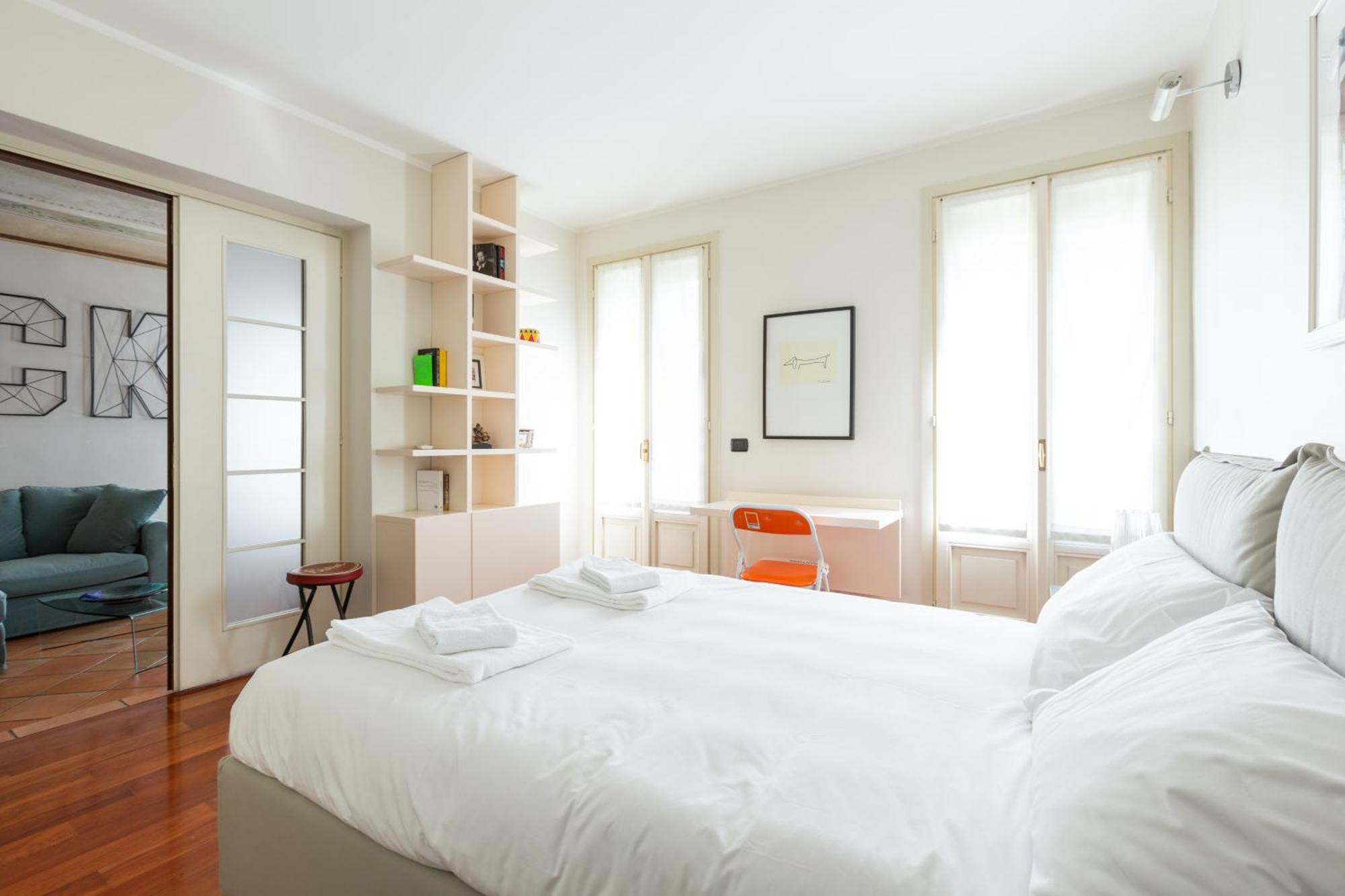 Cosy Two Bedroom Close To Navigli Mailand