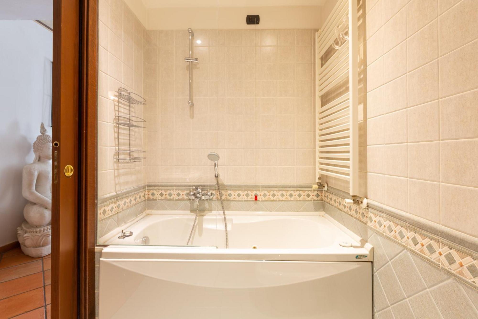 Apartment Cosy Two Bedroom Close To Navigli Mailand